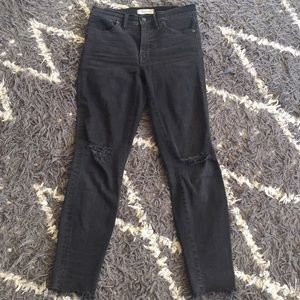 Madewell 9” high rise skinny with ripped knees